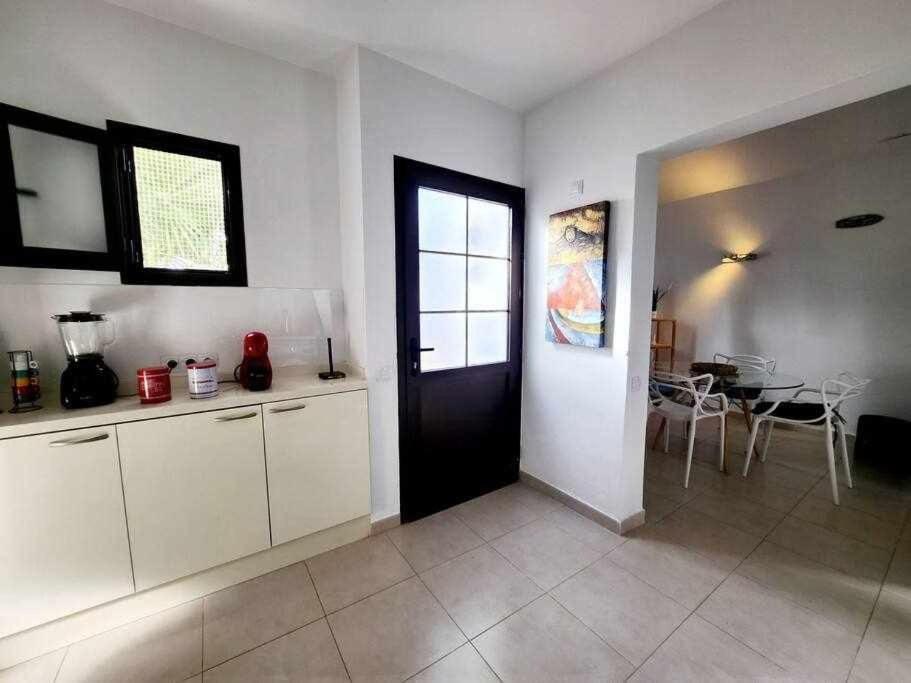 El Ron Ron De Fuerte Apartment *