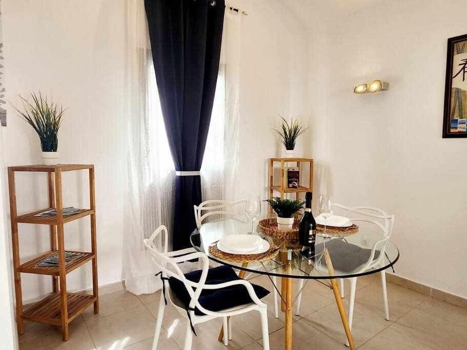 El Ron Ron De Fuerte Apartment *